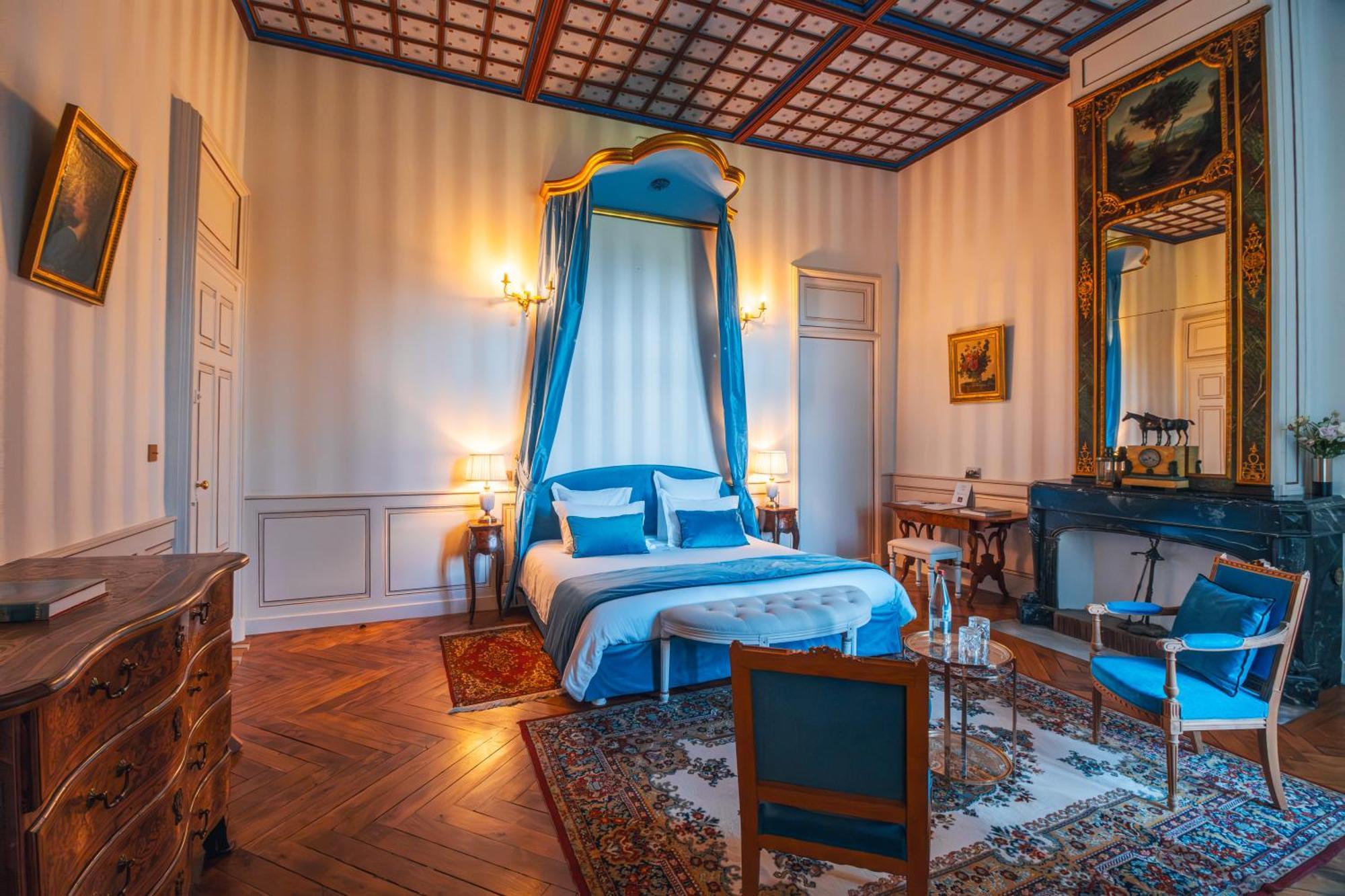 Chateau De Thorens Екстериор снимка